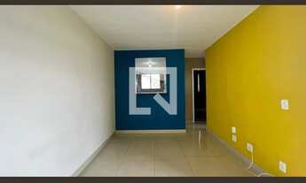 Imagem 4: Apartamento para Aluguel - Cabral, 2 Quartos, 56 m2