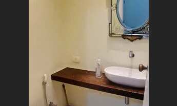 Imagem 6: Apartamento na parte baixa, térreo, fundos silencioso, com área externa