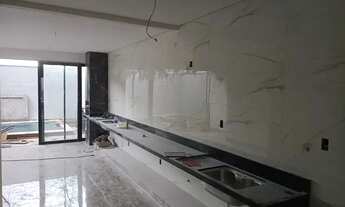 Imagem 4: CASA ST SUDOESTE 3 SUÍTES PLENAS ALTO PADRÃO VARANDA GOURMET PORCELANATO ENERGIA SOLAR PIS