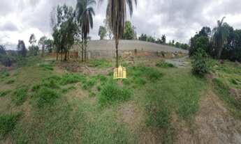 Imagem 5: Terreno as margens da BR-040