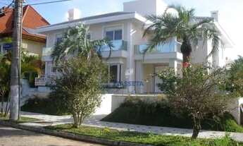 Imagem: Casa 4 suítes próximo ao mar em Jurerê