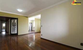 Imagem 3: Apartamento Cobertura para aluguel, 4 quartos, 1 suíte, 2 vagas, Centro - Divinópolis/MG