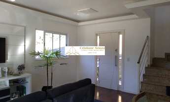 Imagem 2: Linda casa em condomínio a 5 minutos do centro, 900m² área total, água própria, poço arte