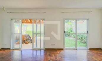 Imagem 6: Casa de Condomínio para Aluguel - Cidade São Francisco , 4 Quartos, 216 m2