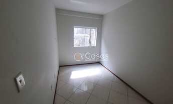 Imagem 6: Apartamento com 2 dormitórios para alugar, 55 m² por R$ 750,00/mês - São Mateus - Juiz de