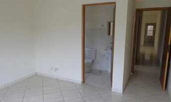 Imagem 3: Casa para Venda em Mairiporã, Terra Preta, 2 dormitórios, 1 suíte, 1 banheiro, 2 vagas