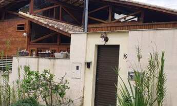 Imagem: Casa no centro de Conselheiro Paulino com