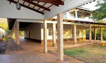 Imagem 5: Sobrado para venda tem 350 metros quadrados com 4 quartos em Zona Rural - Goiás - GO