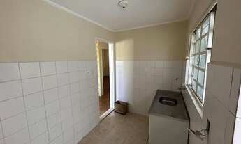 Imagem 2: Casa para venda com 261 metros quadrados com 2 quartos em Jardim Satélite - São José dos C