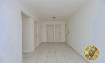 Imagem 2: Apartamento com 2 dormitórios à venda, 57 m² por R$ 300.000,00 - Água Verde - Curitiba/PR