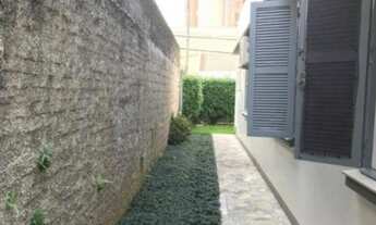 Imagem 7: Excelente Casa COMERCIAL, localizada no Bairro Ponta Aguda, área central!