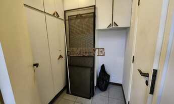 Imagem 4: Apartamento para aluguel e venda possui 200 metros quadrados com 4 quartos