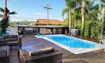 Imagem 3: Casa de condomínio fechado com ótimo padrão construtivo a venda na Lagoa da Conceição!!!!