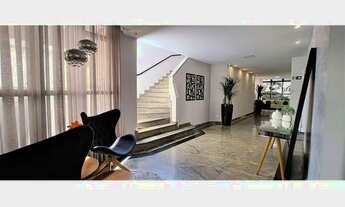 Imagem: Este amplo apartamento em edifício de alto