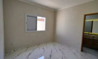 Imagem 7: Casa para venda possui 83 metros quadrados com 2 quartos em Jardim Ribamar - Peruíbe - SP