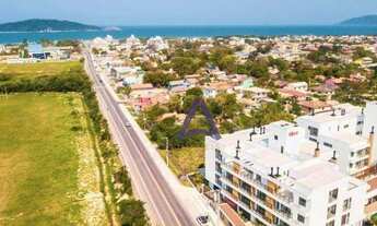 Imagem 3: Linda cobertura mobiliada com 2 dormitórios à venda por R$ 2.200.000 - Campeche - Florianó