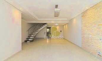 Imagem 7: Sobrado Triplex com 3 quartos, 3 suítes, 277 m², à venda por R$ 1.390.000 - Portão - Curit