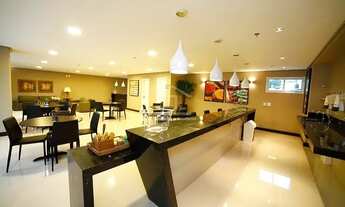 Imagem 6: Apartamento com o clima agradável, vista para o mar e uma bela varanda aconchegante