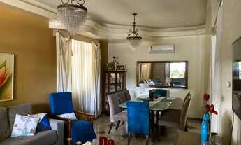 Imagem: Casa Esplanada em frente ao Colégio Ibituruna