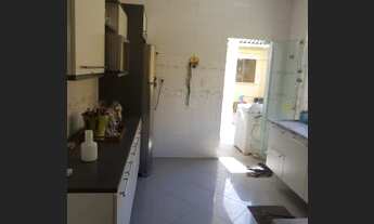 Imagem 4: Casa para venda possui 215 metros quadrados com 4 quartos