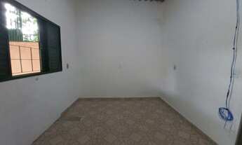 Imagem 5: Casa com 2 Quartos - Aceito Carro