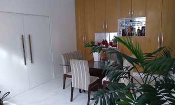 Imagem 4: Casa de 4 quartos com área construída de 500,00 m² e 4 garagens na Canela Salvador Bahia