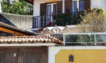 Imagem 2: Casa- Petrópolis, Retiro