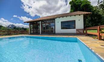 Imagem 4: Propriedade completamente integrada a belíssima paisagem da região