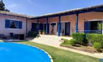 Imagem 4: Casa térrea com 3 Suítes na Granja Viana para LOCAÇÃO