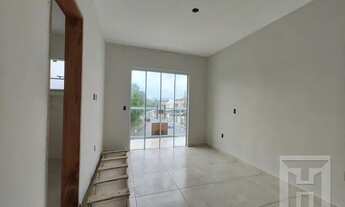 Imagem 6: Sobrado a venda com 2 suítes e garagem coberta, no bairro Potecas em São José/SC