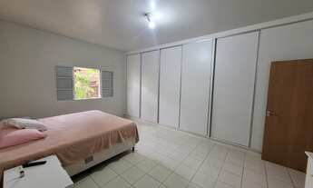 Imagem 6: Casa para aluguel com 03 quartos em Santa Mônica - Uberlândia - MG