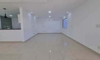 Imagem 7: Casa Triplex em Vargem Pequena - 3 suítes, piscina, churrasqueira e sauna