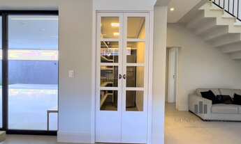 Imagem 3: Casa de condomínio para venda com 329 metros quadrados com 4 quartos