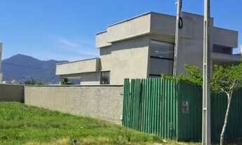 Imagem 3: Casa para venda possui 200 metros quadrados com 3 quartos em Itapeba - Maricá - RJ