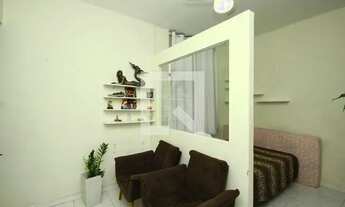 Imagem 2: Apartamento à Venda - Centro, 1 Quarto, 30 m2