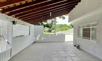 Imagem 4: CASA COM 3 DORMITÓRIOS E VARANDA COM CHURRASQUEIRA - BOSQUE EUCALIPTOS