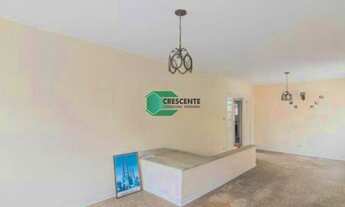 Imagem 4: Sobrado próximo à Padaria Bella Vitória, fácil acesso ao Shopping ABC