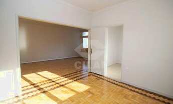 Imagem 7: Apartamento com 3 dormitórios para alugar, 135 m² por R$ 2.489,42/mês - Cidade Baixa - Por