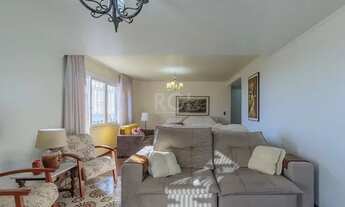 Imagem 4: Casa a venda com 400m², bairro, Teresópolis