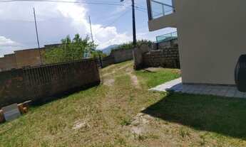 Imagem 2: Casa de Sonho com Vista para o Mar no Ribeirão para Alugar