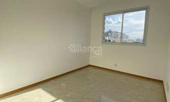 Imagem 2: LUXO 02 QUARTOS Apartamento com 2 dormitórios