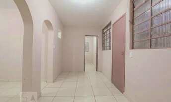 Imagem 4: Casa para Aluguel - Parque Bandeirante, 2 Quartos, 114 m2