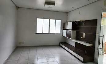 Imagem 5: Casa térrea reformada no Condomínio Parque Aripuanã no Kissia Dom Pedro. Suíte, Piscina. F