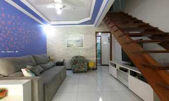 Imagem 4: Casa para Venda em Araruama, Centro, 3 dormitórios, 2 suítes, 1 banheiro, 2 vagas