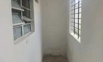 Imagem 5: Casa para aluguel possui 40 metros quadrados com 1 quarto em Jardim das Imbuias - São Paul