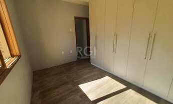 Imagem 7: Apartamento 2 dormitórios reformado com pátio