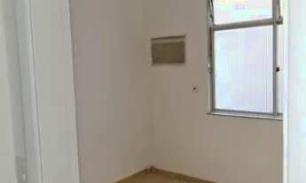 Imagem 3: Tijuca. Apartamento fundos para moradia própria/parente ou p/ investimento tipo aluguel