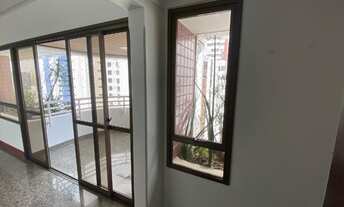Imagem 2: Apartamento 4/4 para alugar no Cidade Jardim/Candeal