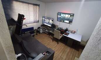 Imagem 1: PORTO ALEGRE - Apartamento Padrão - Sarandi