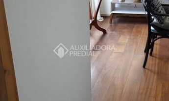 Imagem 7: PORTO ALEGRE - Apartamento Padrão - Cristal